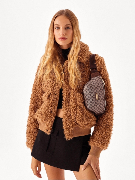 Sac de ceinture monogrammé stylé de KAZAR TANYA