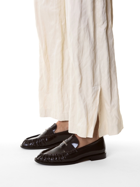 Chaussures marron foncé avec une bande transversale KS OLZA