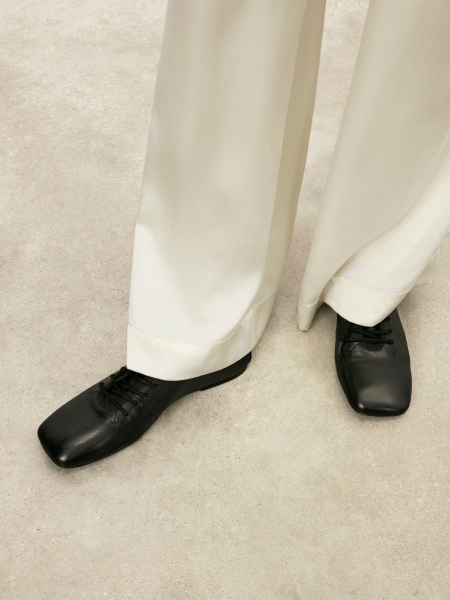 Chaussures à lacets en cuir souple GLODIE