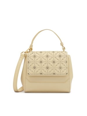 Sac à main avec rabat décoré d'un motif ajouré