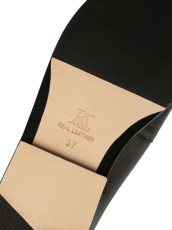 Mocassins noirs minimalistes en cuir pleine fleur CARMEN