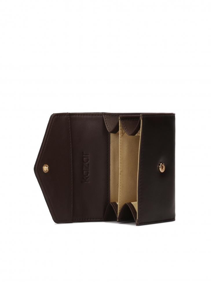 Petit sac à main avec un grand monogramme KAZAR. MELLY