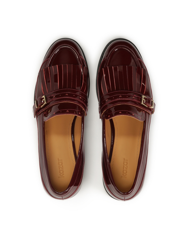 Chaussures en cuir verni marron à glands IVESDALE