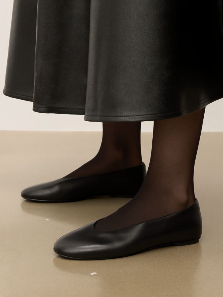 Ballerines en cuir souple noir  KS ANITE