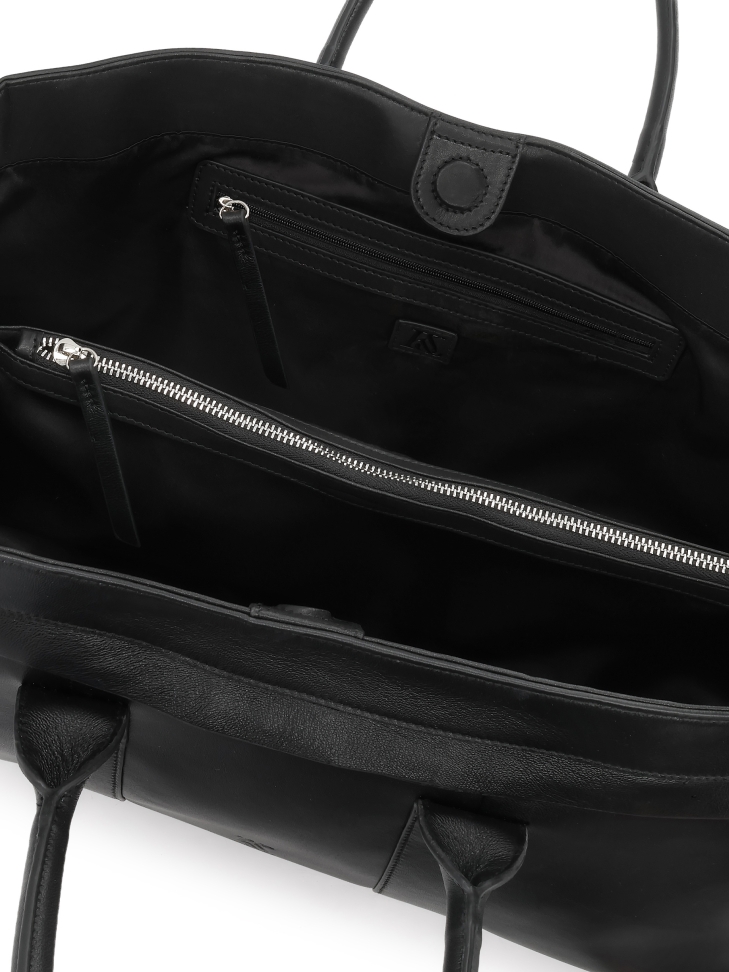 Sac à main noir en cuir naturel souple avec découpe allongée KS VIORNE 