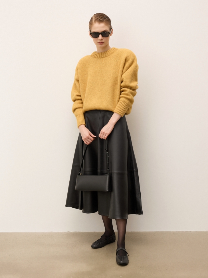 Sac à main noir allongé avec bandoulière KS LINDE